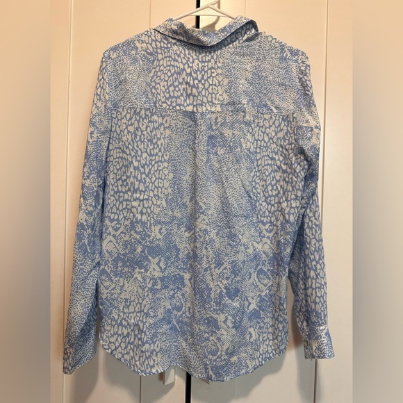 Rails Josephine Aqua Mixed Animal Size M Blue & White Button Up Shirt‎ - Picture 6 of 13